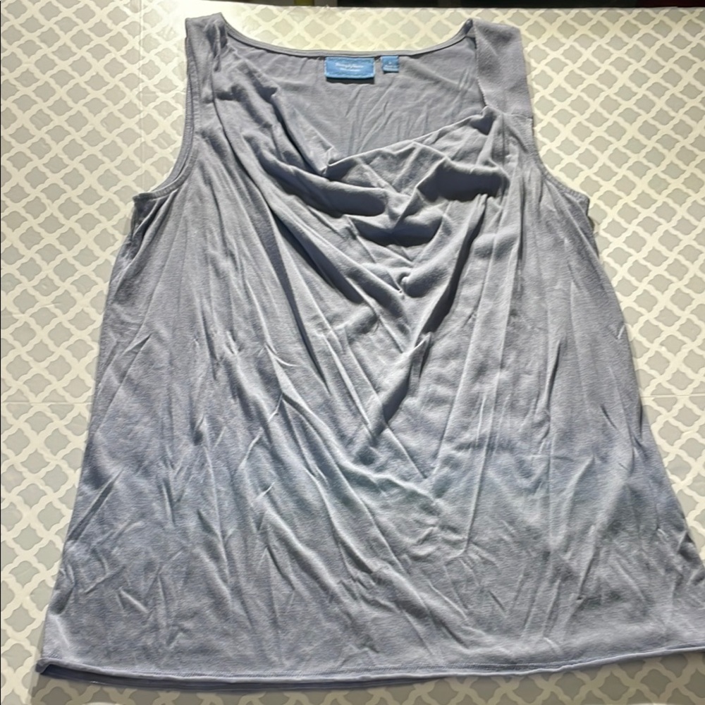 Women's Sleeveless Top in Light Blue Gray